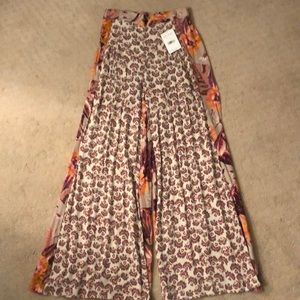 Free people wide leg pants in size XS